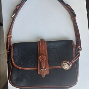 Dooney & Bourke Vintage Black Pebbled Leather Shoulder Bag Tan Trim